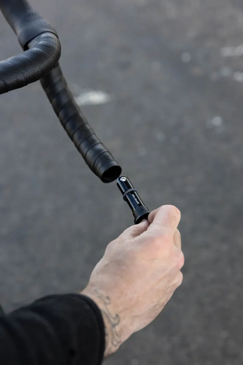 Scott Addict RC 30 Road Bike In Whale Grey-8