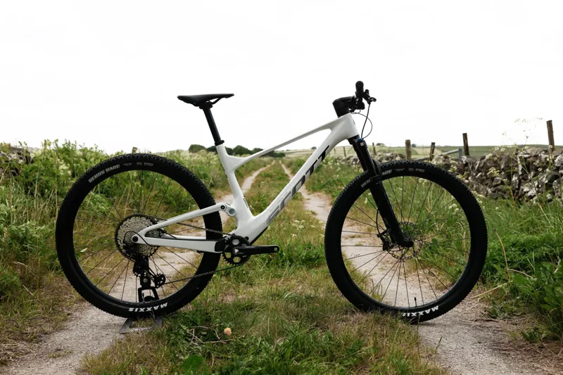 Scott Spark RC Team Mountain Bike in White-1