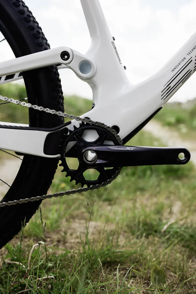 Scott Spark RC Team Mountain Bike in White-8