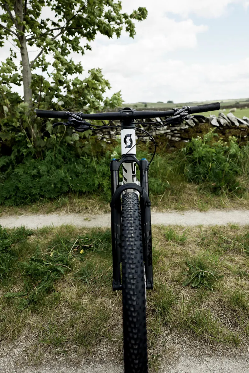 Scott Spark RC Team Mountain Bike in White-11