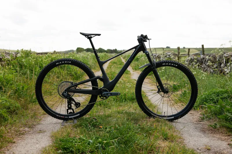 Scott Spark ST 910 TR Carbon Mountain Bike in Black-1