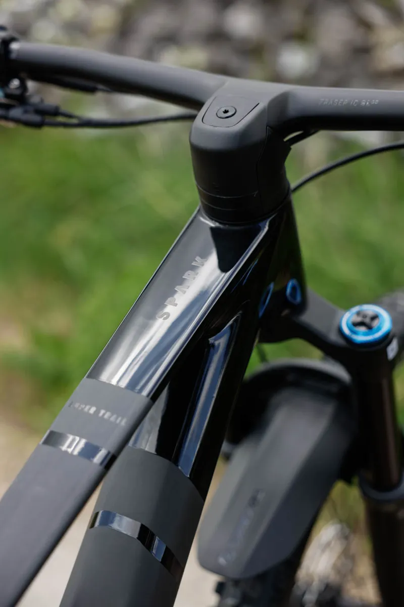 Scott Spark ST 910 TR Carbon Mountain Bike in Black-2