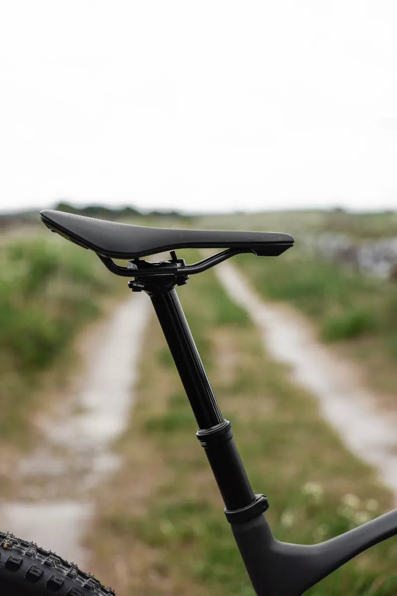 Scott Spark ST 910 TR Carbon Mountain Bike in Black-8