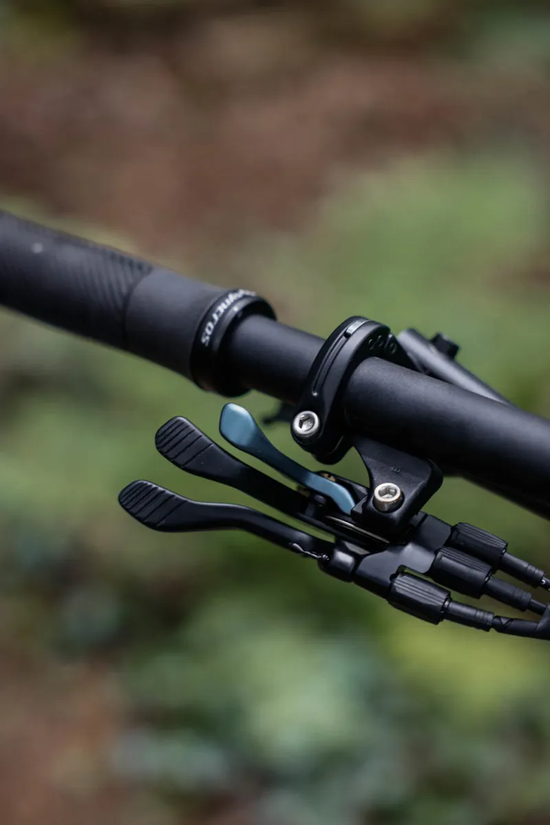 Scott Contessa Spark 930 Mountain Bike in White-6