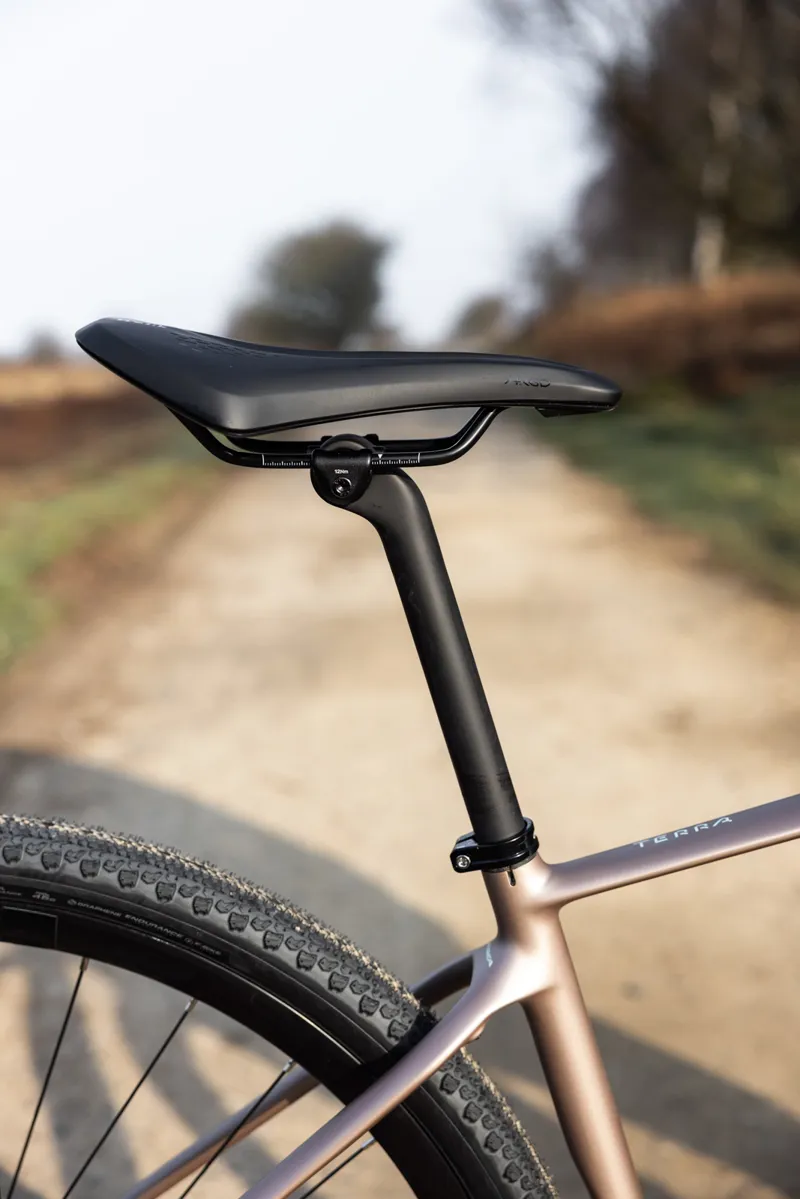 Orbea Terra M30Team 1X Gravel Bike in Nickel/Cinnamon Matt-3