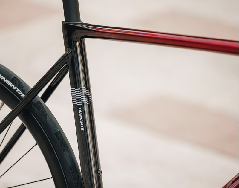 Basso Diamante Frameset Candy Red Fade-4