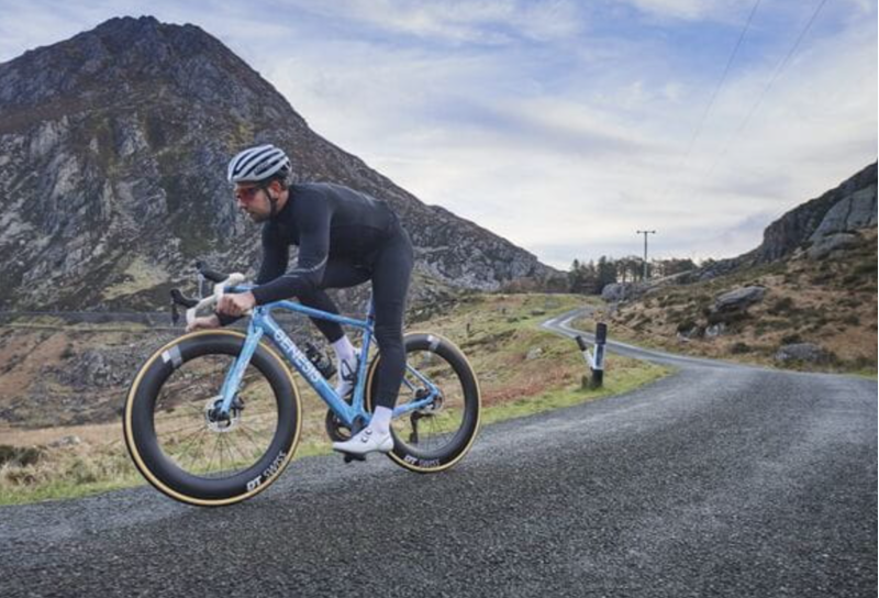 Madison DTE Men's Isoler Thermal Long Sleeve Jacket In Black-7