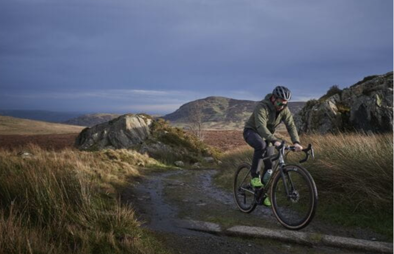 Madison Roam Men's 2-Layer Waterproof Jacket in Mineral Red-11