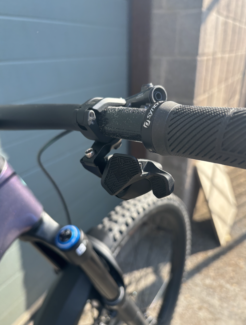 2025 Scott Genius ST 910 SRAM GX T-Type Carbon Mountain Bike Small and Medium Contessa Purple-4